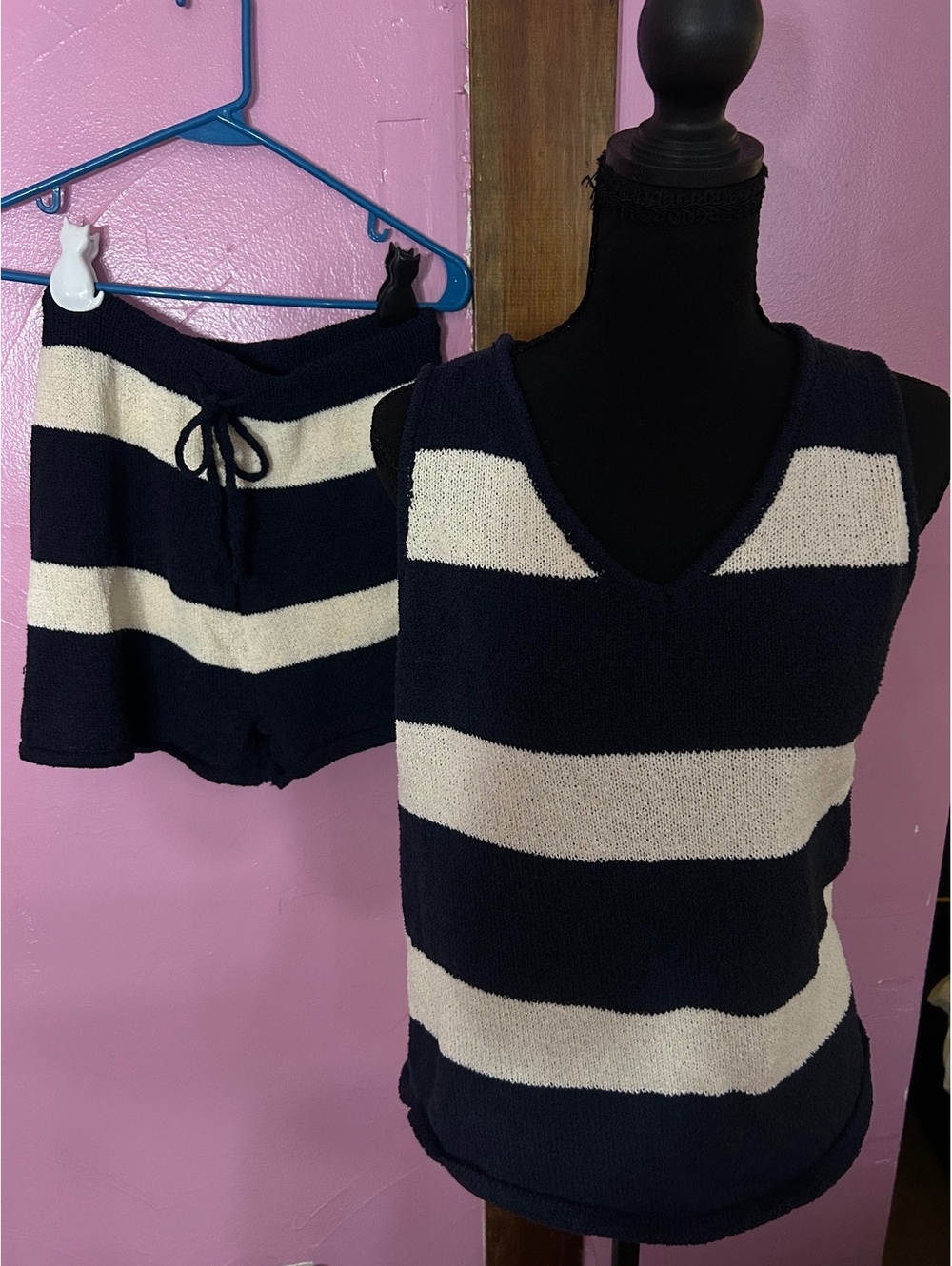 Women's black and White Striped Knit Tank Top and Shorts